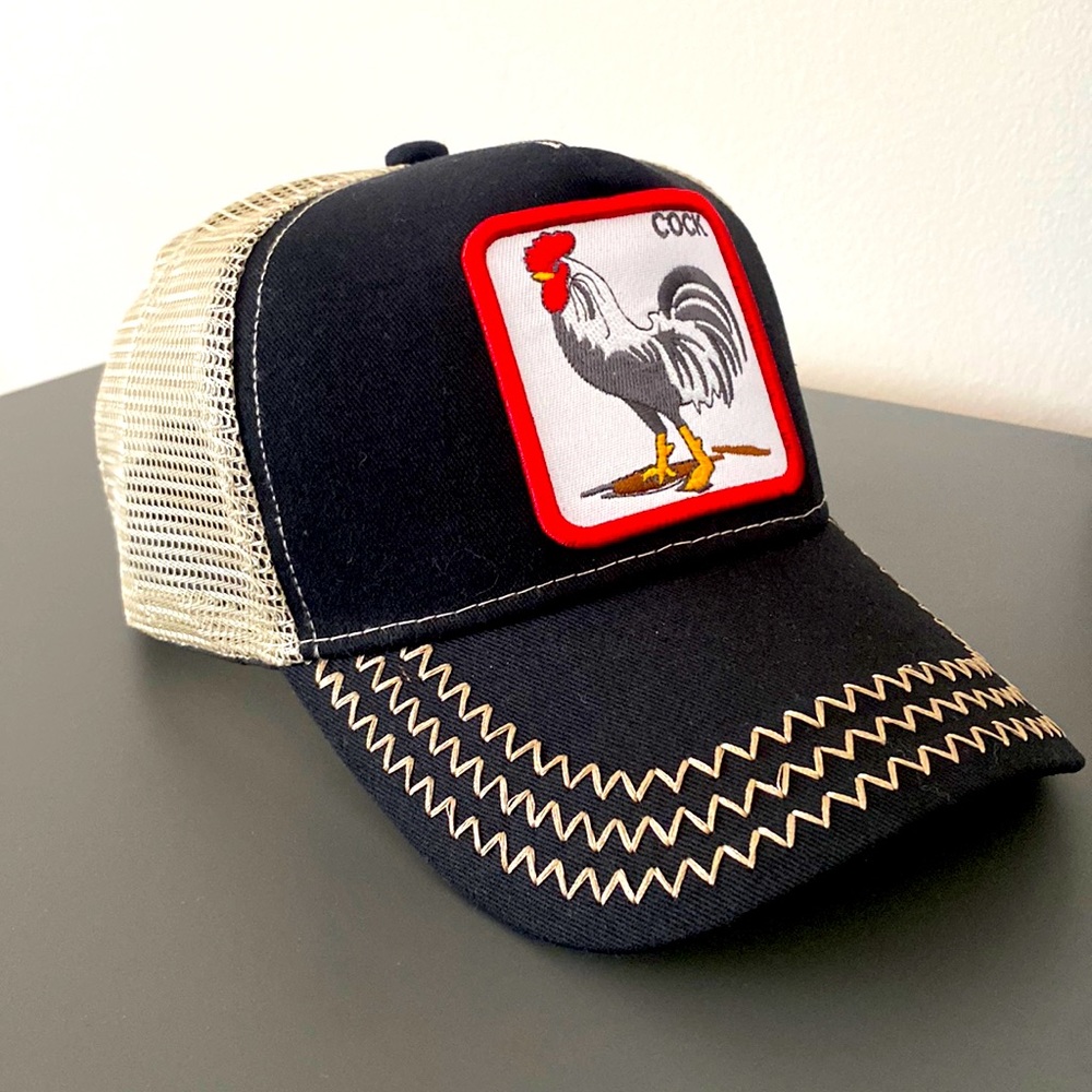 Rooster trucker hat